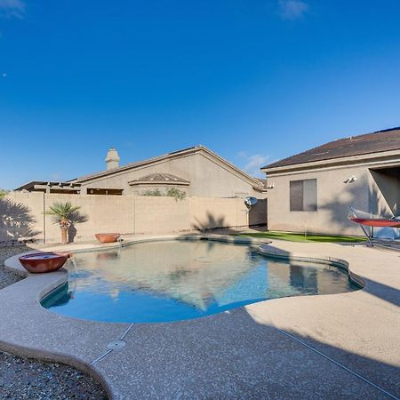 Goodyear Group Getaway With Pool And Putting Green Eksteriør bilde
